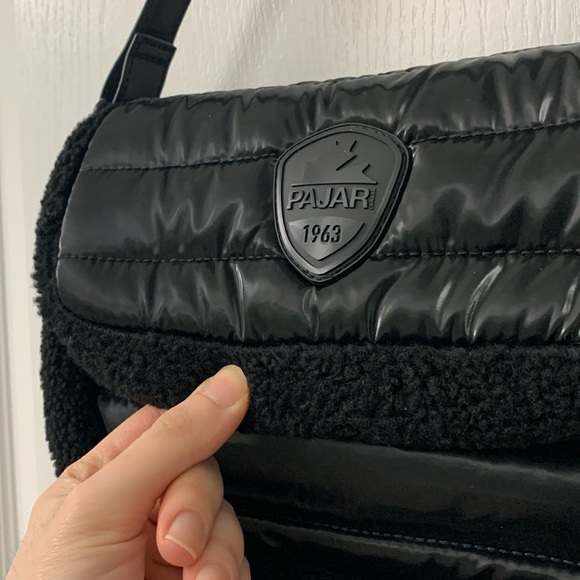 Pajar Quilted Puffer Crossbody Bag with Black Sherpa Border - Picture 9 of 17
